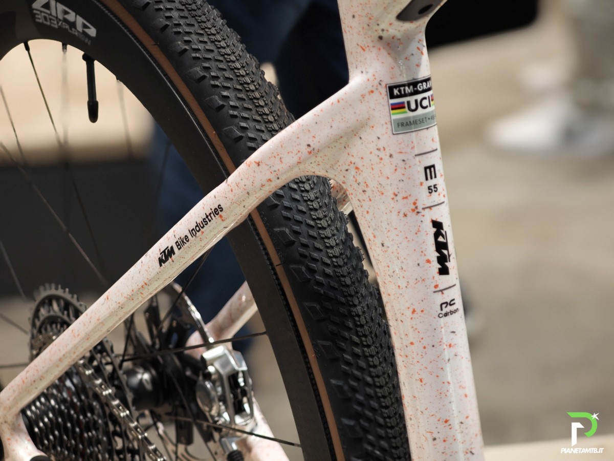 KTM Gravelator Exonic